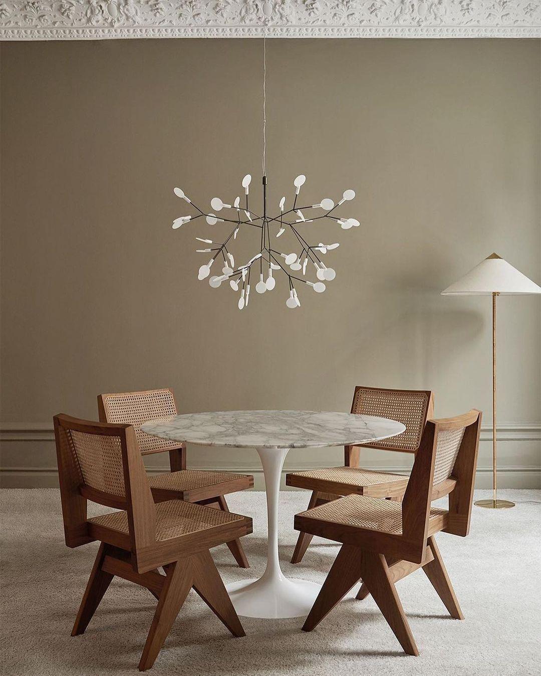 Modern Black Metal Branch Chandelier – Firefly LED