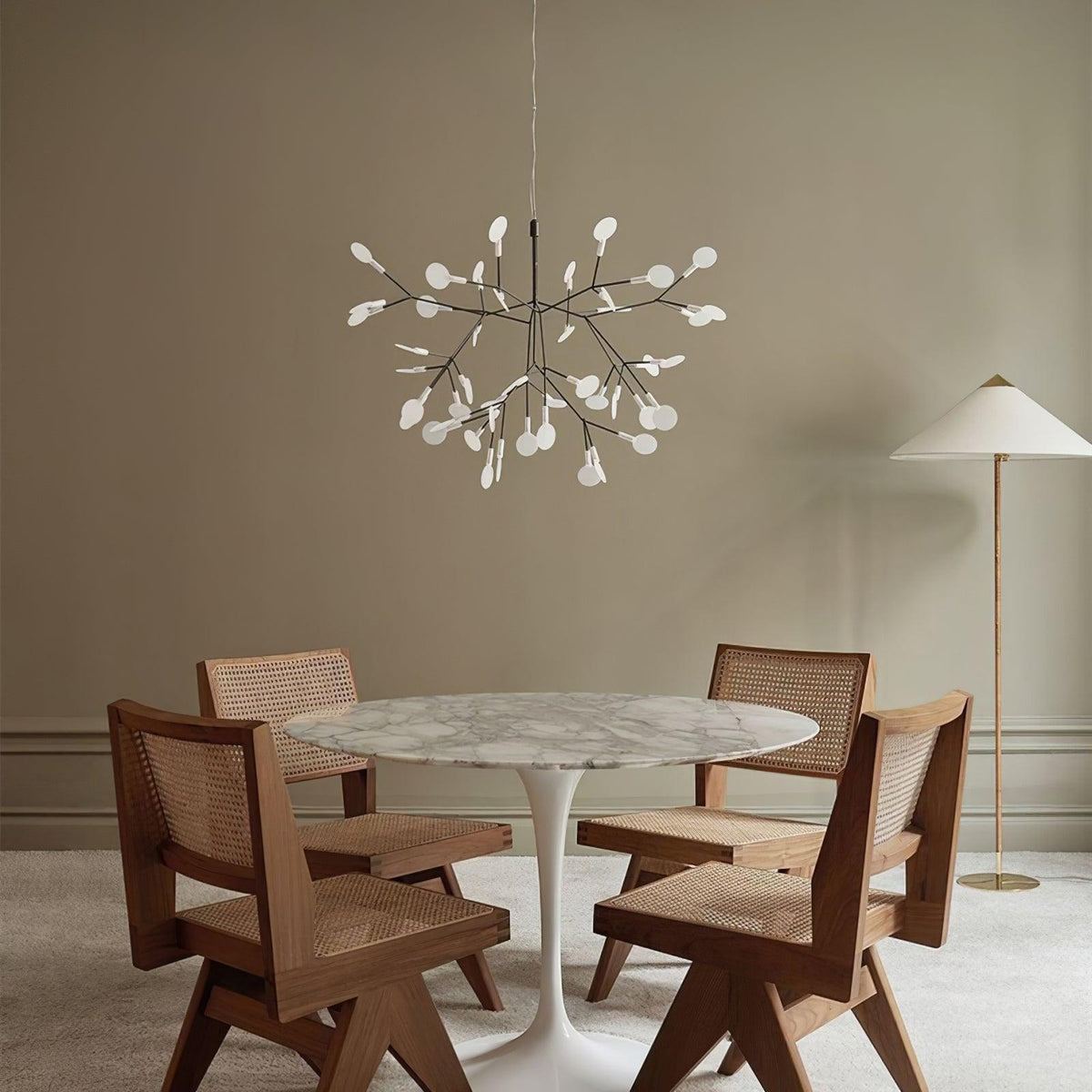 Modern Black Metal Branch Chandelier – Firefly LED