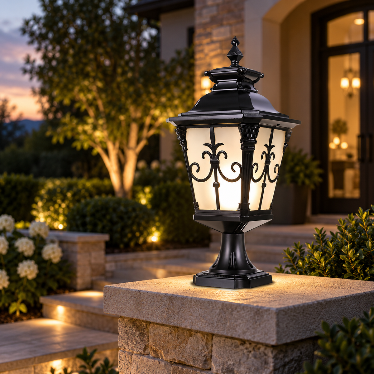 Retro Bronze Aluminum Post Light – Lantern Solar for Gates