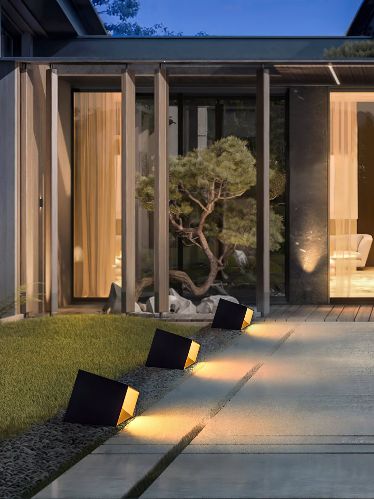 Modern Black Cube Light – Low Garden Light for Patio