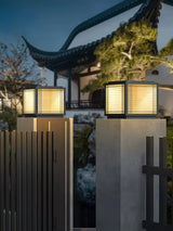 Classic Black Post Light – Solar Deck Light for Yard