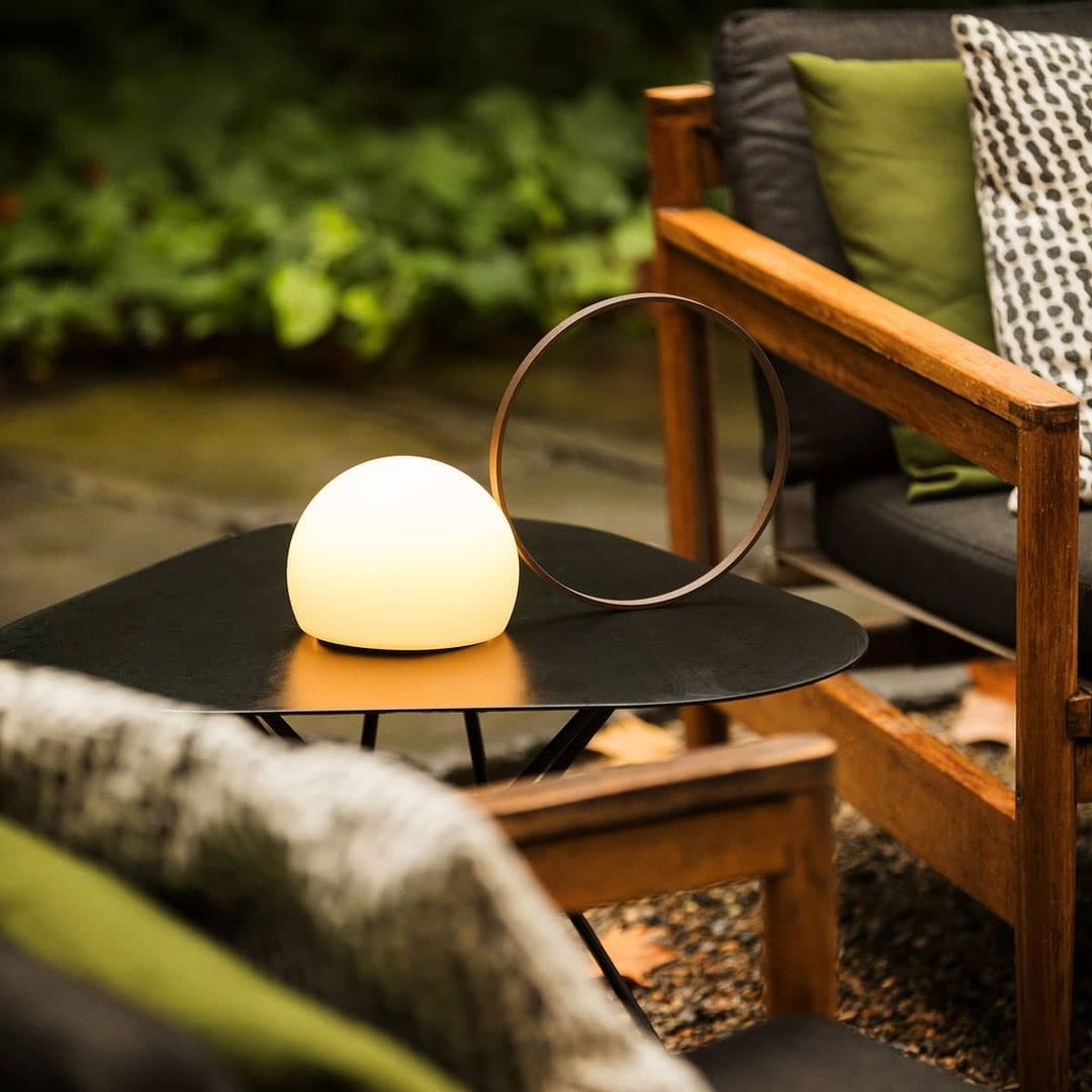Modern Black Dome Table Lamp – Cordless Lamp for Patio