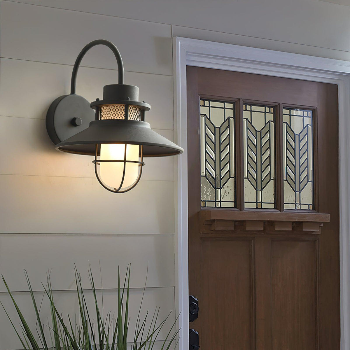 Industrial Black Wall Light – Glass Sconce for Porch