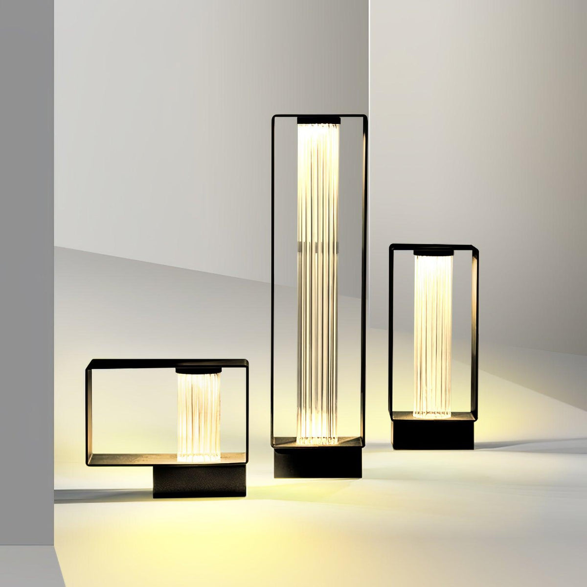 Modern Black Frame Path Light – Post Light for Walkway