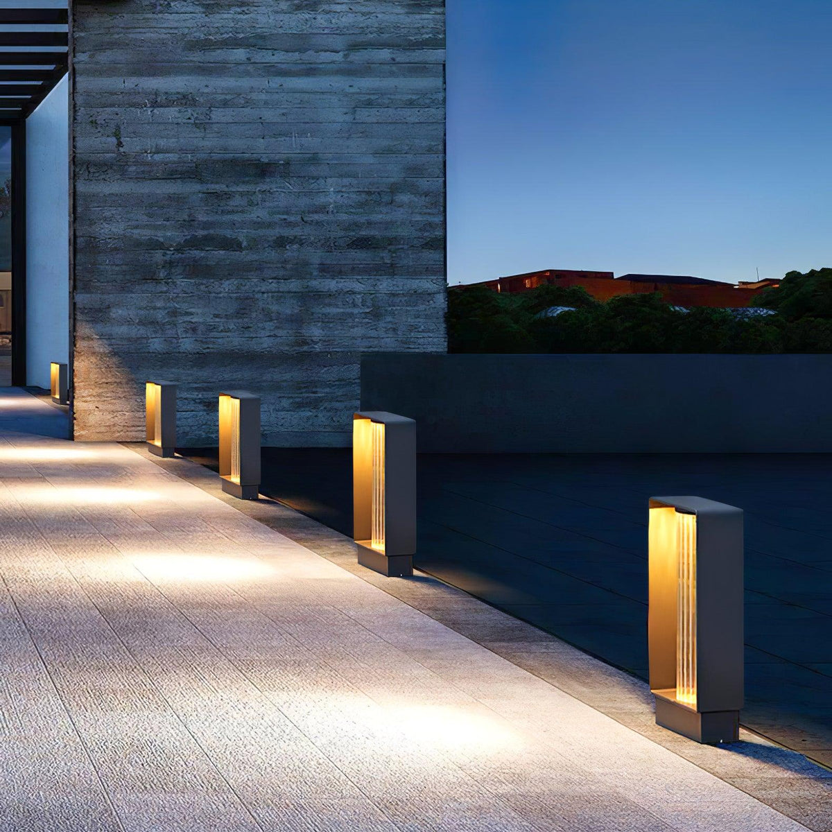 Modern Black Frame Path Light – Post Light for Walkway