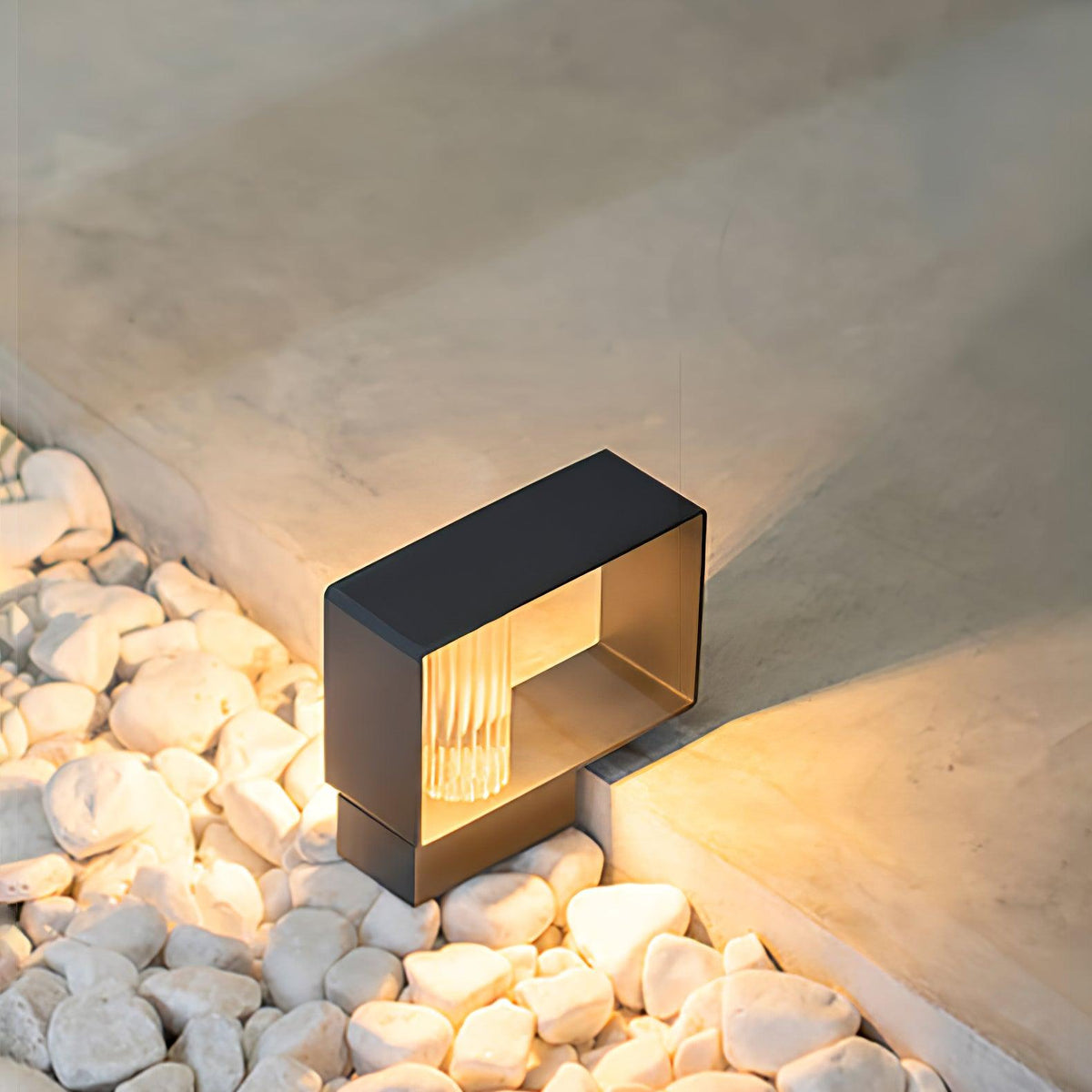 Modern Black Frame Path Light – Post Light for Walkway