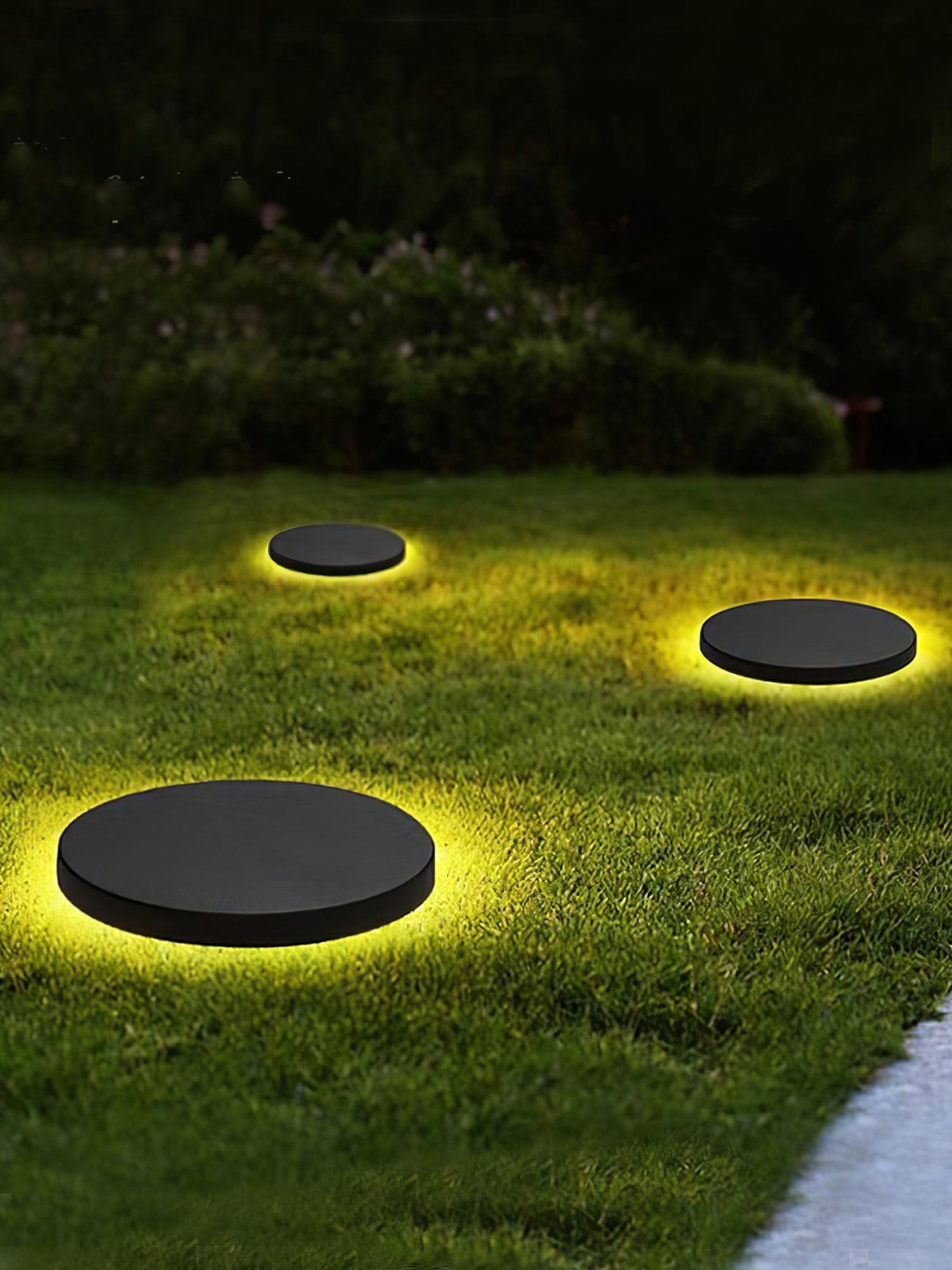 Black Solar Disc Light – Lawn Spike Light for Garden