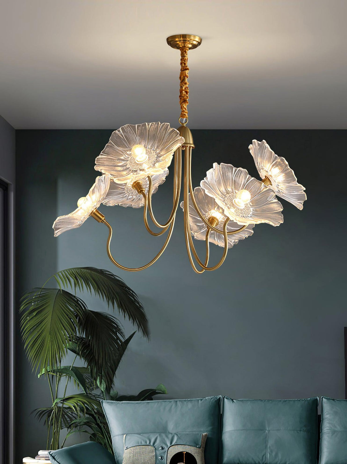 Modern Gold Frosted Glass Lotus Chandelier – Leaf