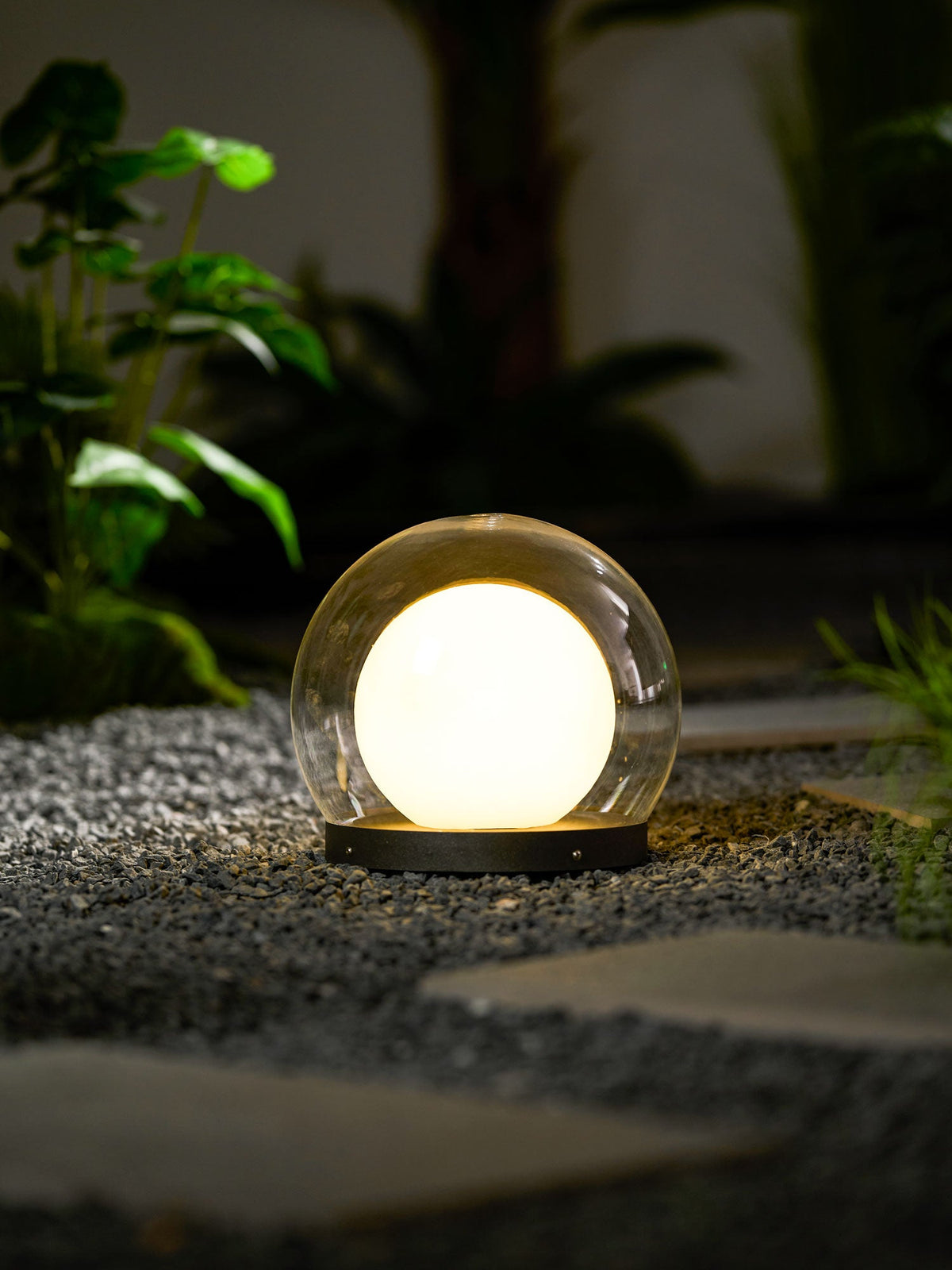 Modern Black Globe Table Lamp – Outdoor Dome Lamp for Patio