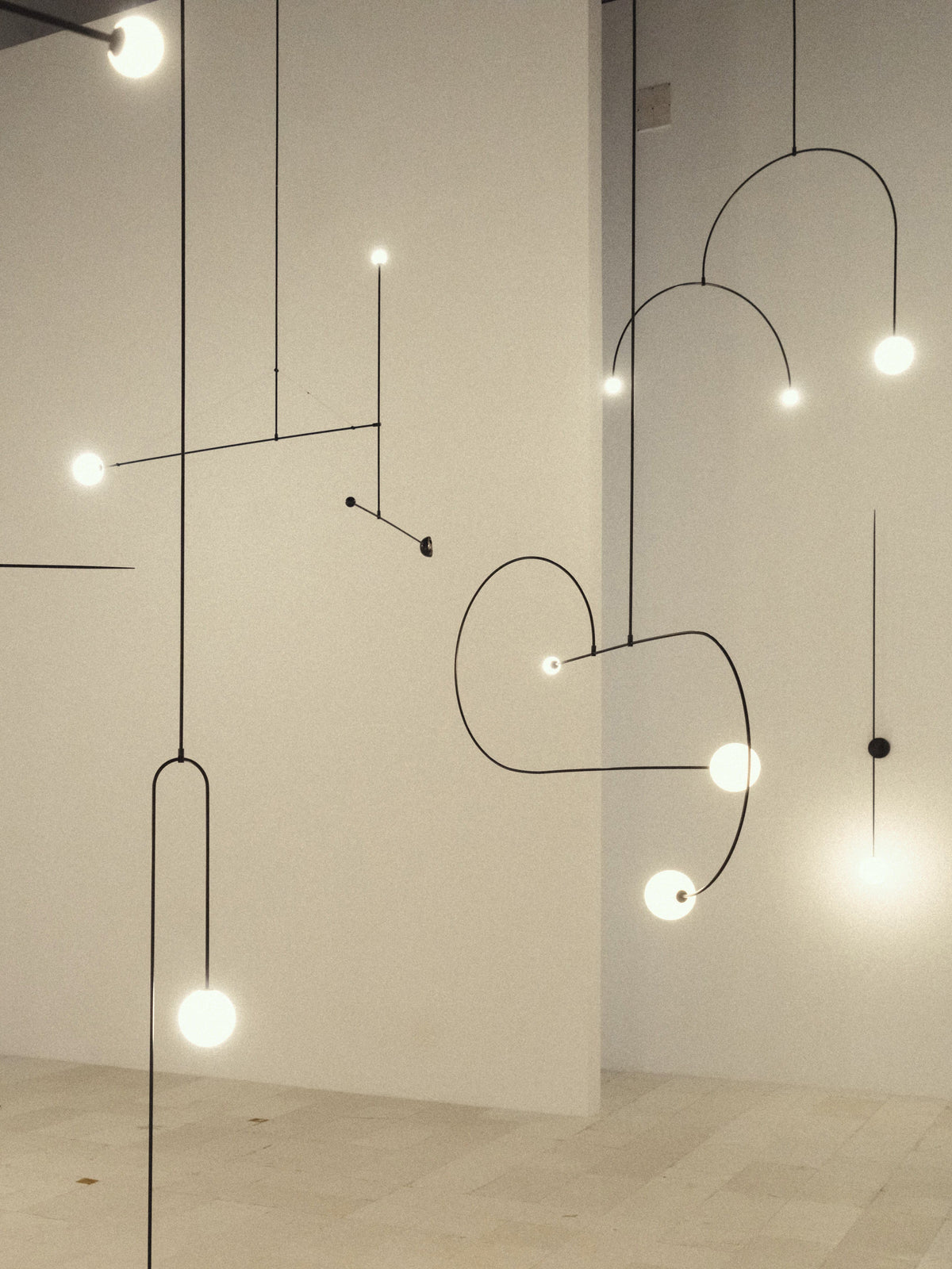 Modern Gold Metal Arc Chandelier – Globe Pendants