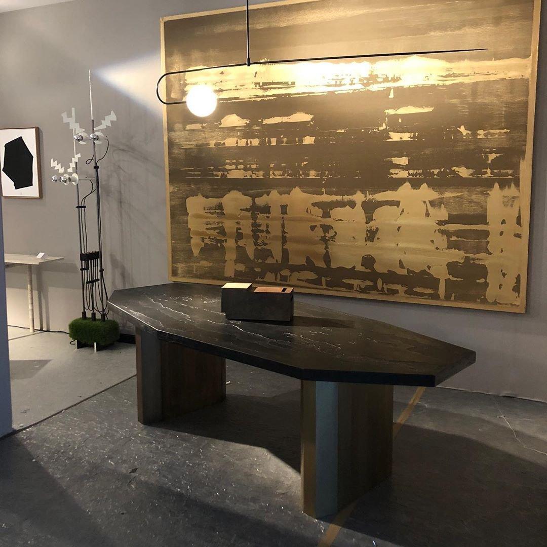 Modern Gold Metal Arc Chandelier – Globe Pendants
