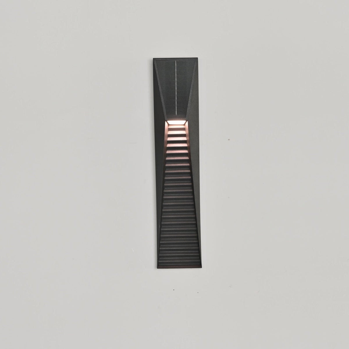 Modern Black Solar Wall Light – Slim Sconce for Fence