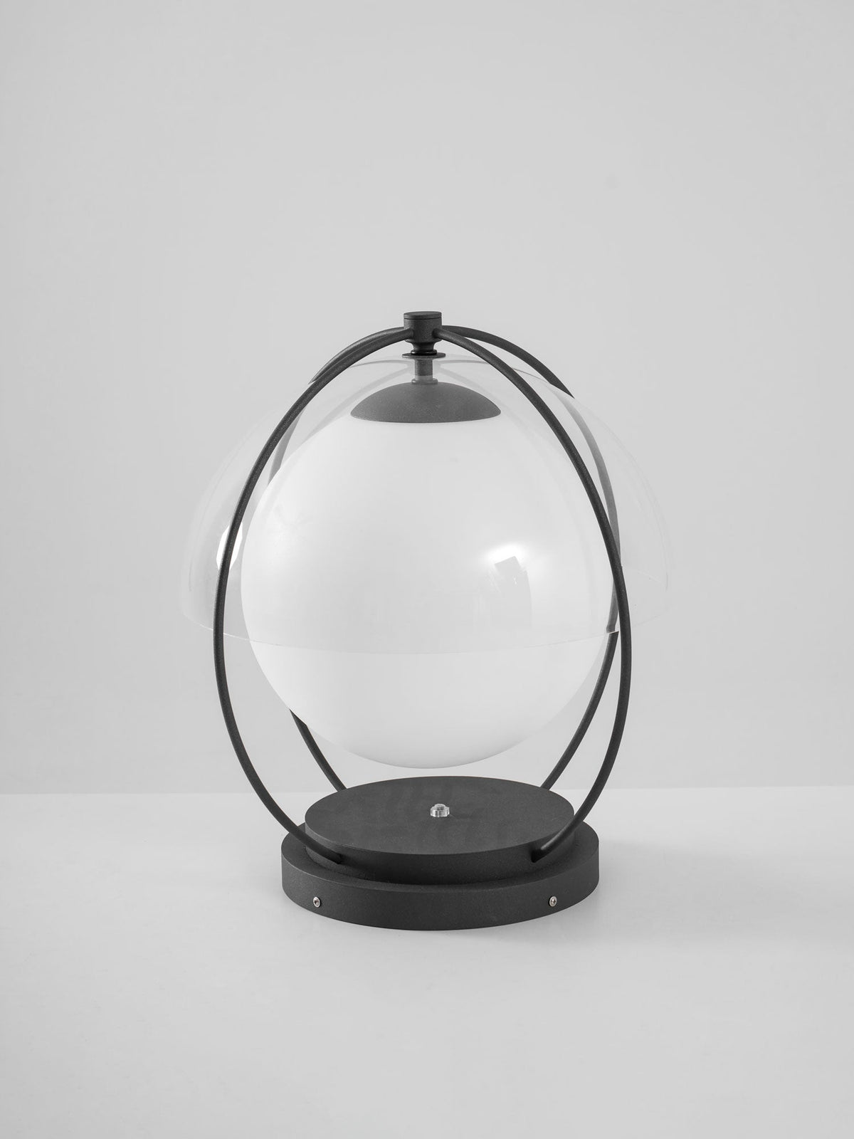 Modern Black Globe Lamp – Open Frame Table Lamp for Patio