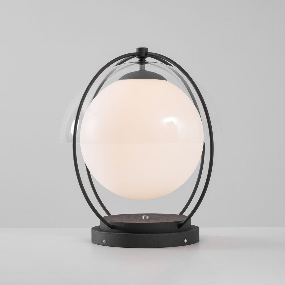 Modern Black Globe Lamp – Open Frame Table Lamp for Patio