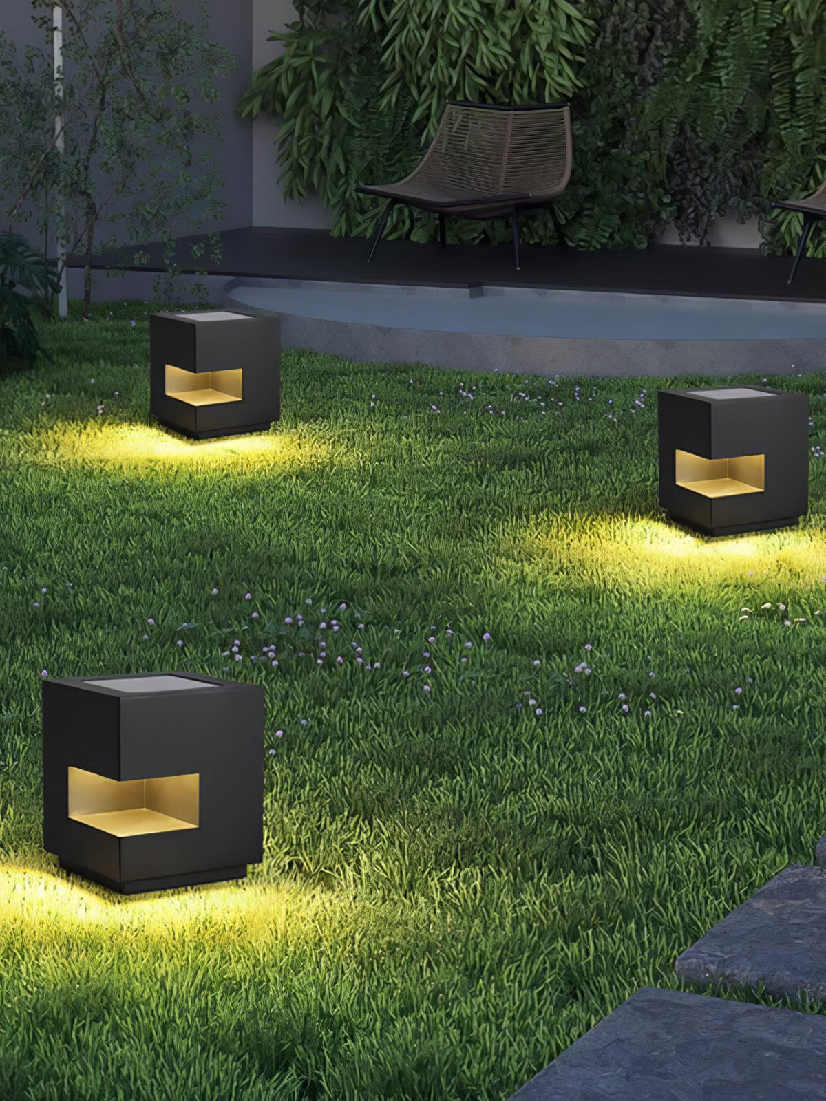 Modern Black Square Post Light – Solar Cube Light for Fence