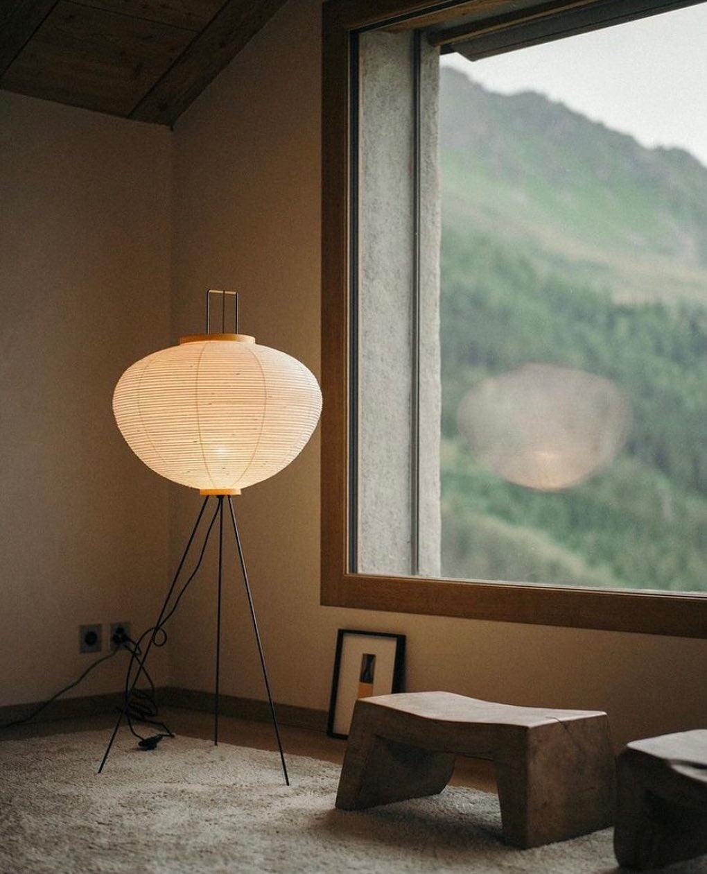 Japandi White Rice Paper Floor Lamp – Bamboo Rib