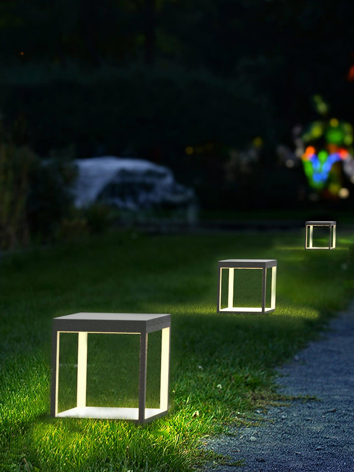 Modern Silver Frame Post Light – Pillar Light for Patio
