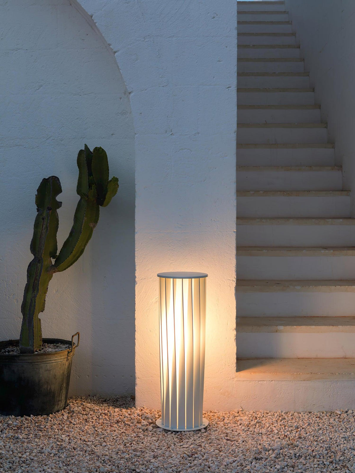 Modern White Post Light – Round Garden Light for Pathway