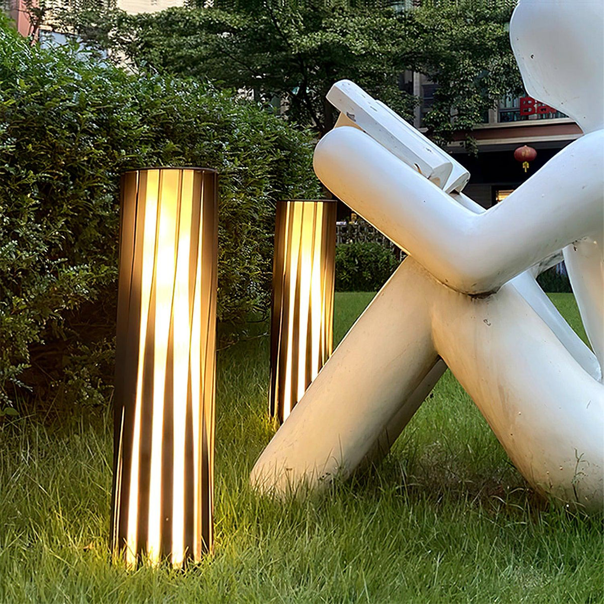 Modern White Post Light – Round Garden Light for Pathway