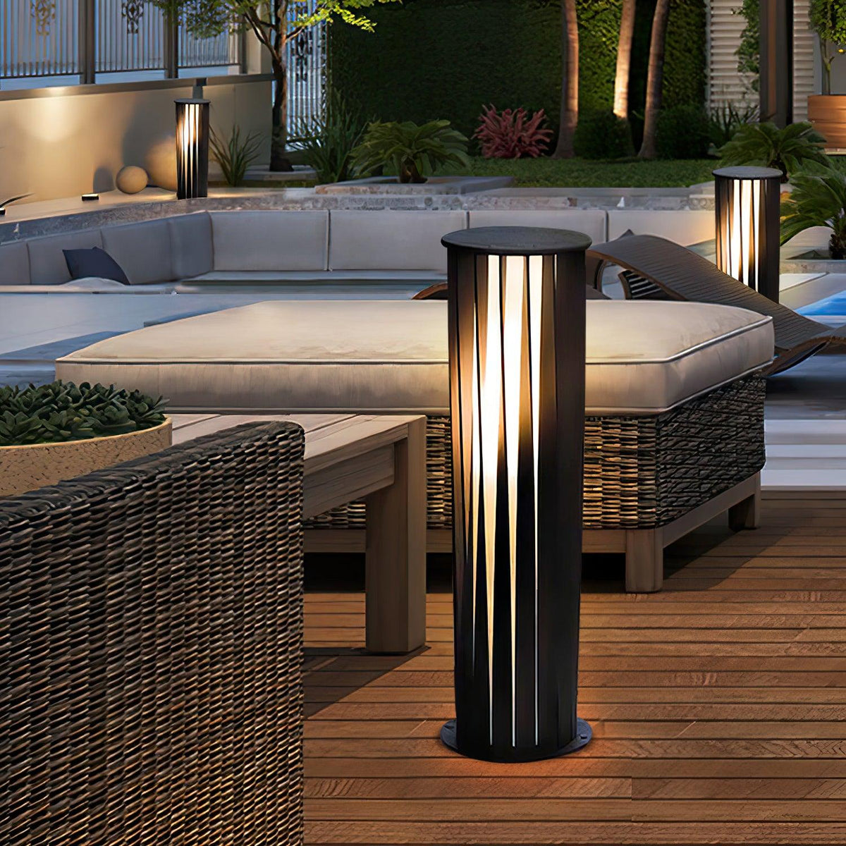 Modern White Post Light – Round Garden Light for Pathway