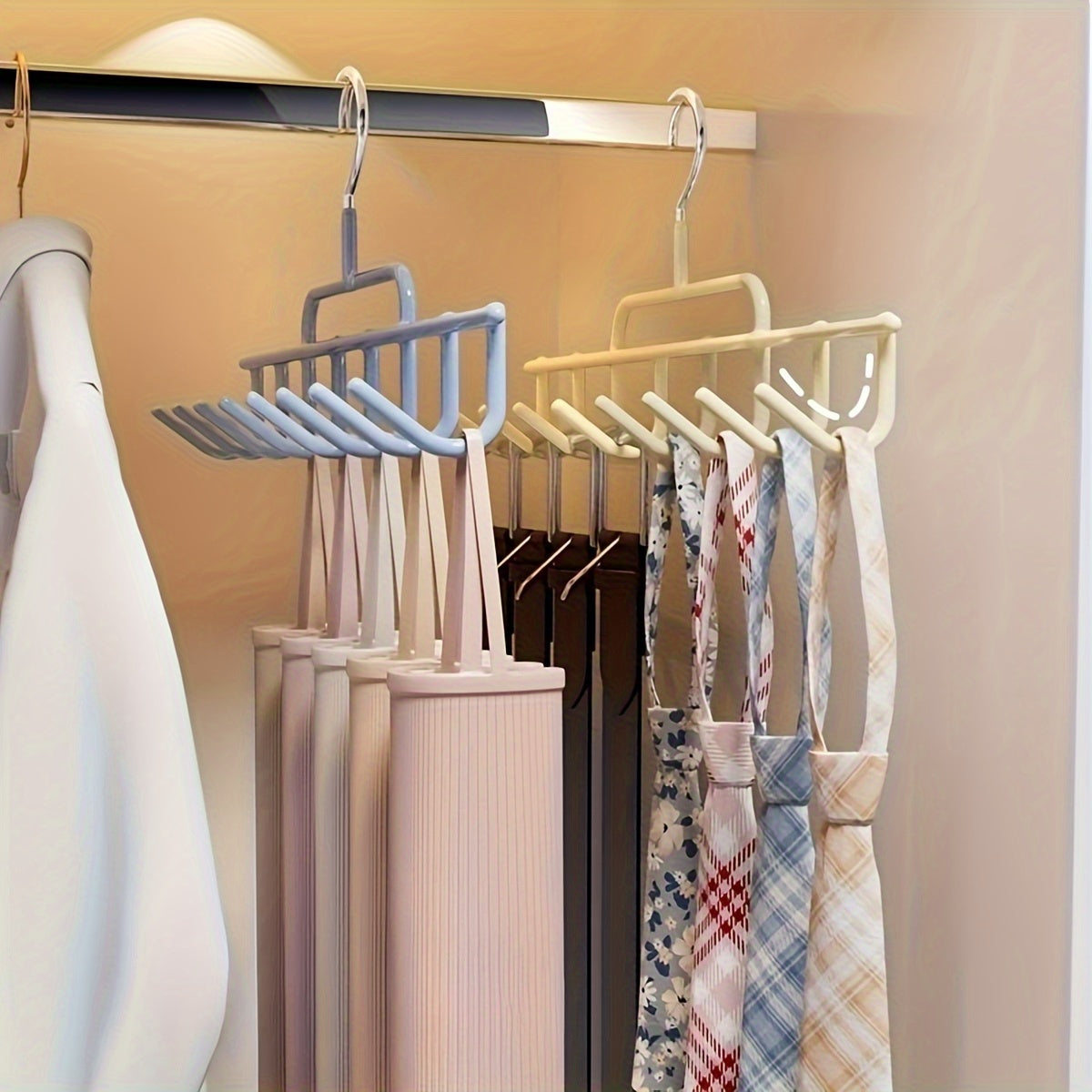 Fenoss® Multi Hook Rotating Clothes Hanger (3 Pcs)
